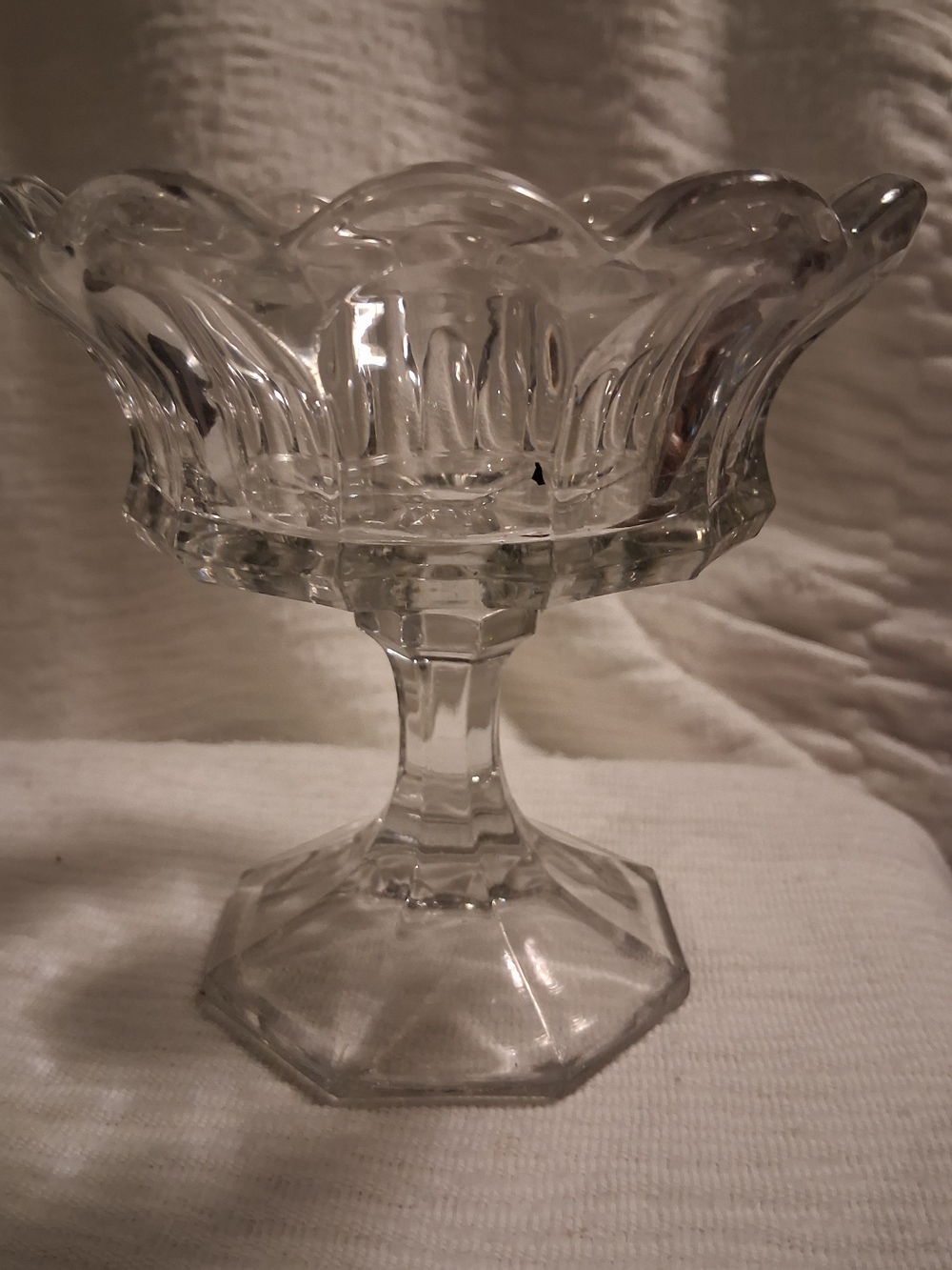 Clear Glass Compote Pedestal Bowl - Elegant Home Dining Accent